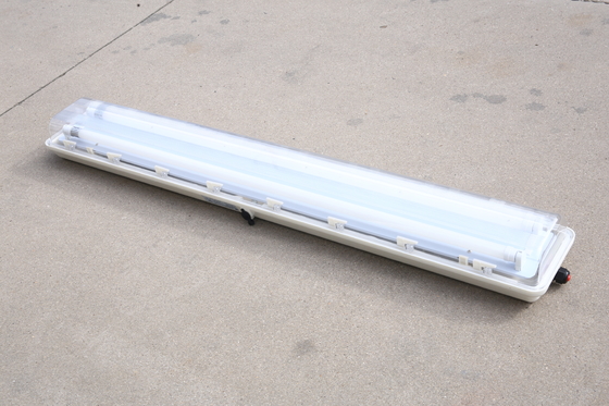Groep A Classificatie Explosieveilige Fluorescerende Lamp voor Petrochemische Terminals en ≤2.5mm2