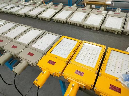 6000-6500K Kleurtemperatuur Explosieveilige LED Schijnwerper voor Farmaceutische Industrieën AC 100-277V Spanning
