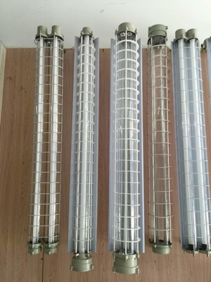 Explosiebestendige fluorescerende buislamp met aluminiumlegering 18W 36W IP66 Atex Explosiebestendige lineaire verlichting