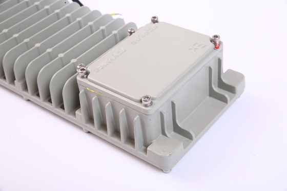 IP66 en WF2 Beschermingsniveau Explosiebestendige geleide lijnlicht 100-277VAC 100lm/W Efficiëntie voor industriële gebieden