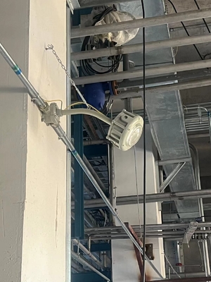 GYD6101,Explosiebestendige plafondlamp,ATEX,EAC,IP66,WF2, gebruikt voor zone 1, 2 en 21,22Olie- en gasmijnindustrie 100 tot 277 V, 120 Lm/w, 50 W