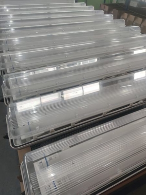 Explosiebestendige lineaire verlichting met ATEX IECEx WF2 IP66 100lm/w VAN ZONE 1,2&amp;21,22