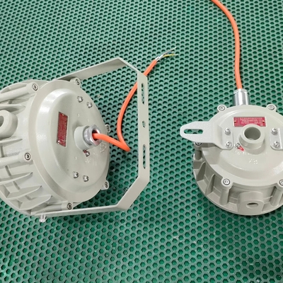 100-277VAC Nominale spanning Hoge helderheid IP66 Gevaarlijke verlichting