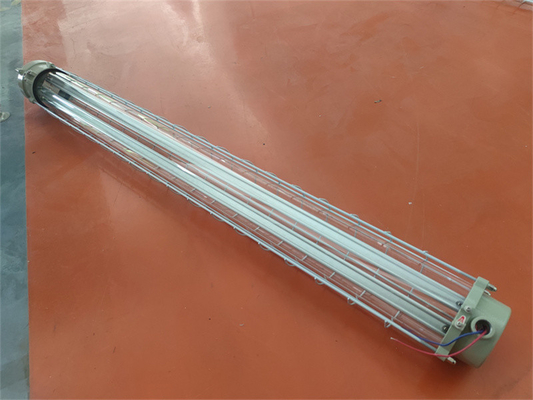 ATEX Ex-proof LED lineaire lichtinstallatie 100lm/w IP66 Voor natte omgevingen Corrosiebestendig