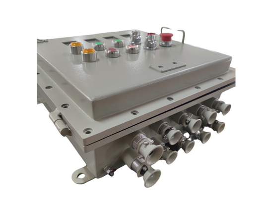 Gepersonaliseerde explosiebestendige besturingspanelen distributie doos met IP66 bescherming en Marine Grade Aluminium behuizing 225A