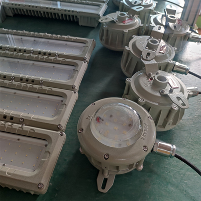 Exproof lineair licht ATEX IEC IP66 WF2 met industriële aluminium LED Marine Lighting Fixture 90-295V 100Watt