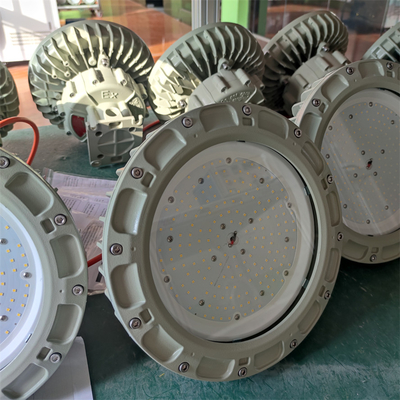 IECEx Explosiebestendige Vlambestendige LED-lamp In aluminiumlegering WF2 IP66 voor gevaarlijke zone 1 200watt