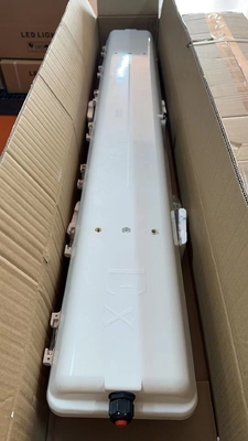 Duurzame Energiebesparende ATEX & IECEx Gecertificeerde Explosieveilige Fluorescerende Lamp | Industriële Lineaire Verlichting voor Explosieve Gas- & Stofomgevingen