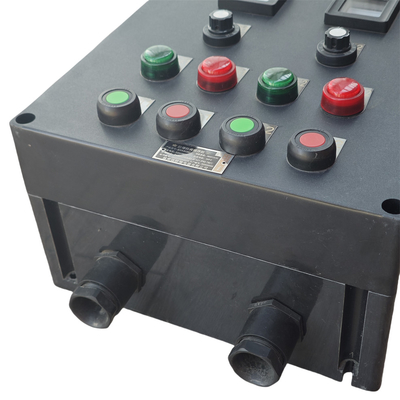 220V explosiebestendige besturingsstation ATEX goedgekeurd GRP anticorrosie IP66 WF2 Hangende verticale montage voor gevaarlijke omgeving Zone1 Zone2