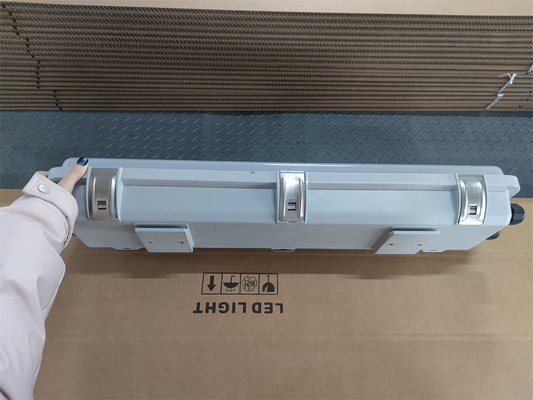 2*18w/2*36w Explosiebestendige fluorescerend licht IP66 WF2 Beschermingsniveau Hoge CRI Ra≥70