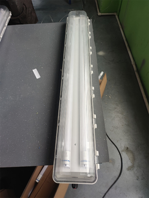 2*54W ontploffingsvrij fluorescerend licht ATEX IECEx gecertificeerd waterdicht WF2 100lm/w Lichtefficiëntie plafondmontage voor zone 21 22 1 2