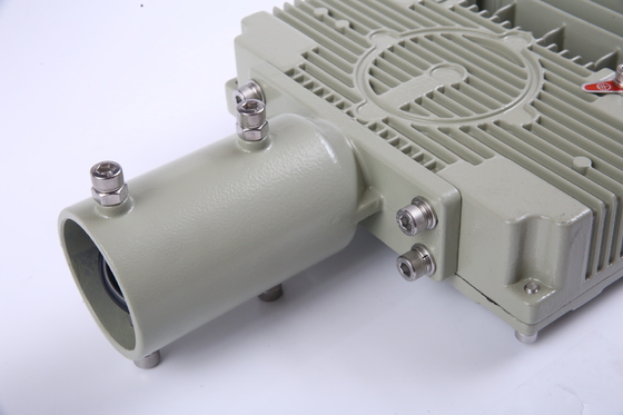 IP66 Explosieveilige LED-schijnwerper voor buiten, gecertificeerd door ATEX, IECEx, CNEX, ideaal voor offshore platforms, raffinaderijen, gevaarlijke installaties