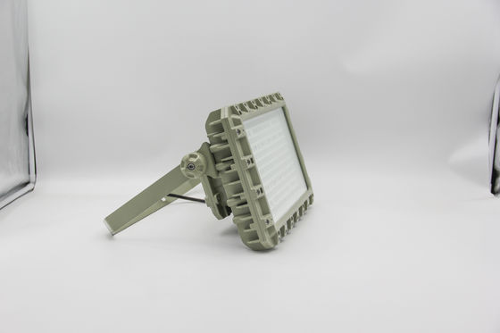 Explosiebestendige LED-voorlichten. Vlamvast, waterdicht, energiezuinig. Voor gevaarlijke omgevingen.