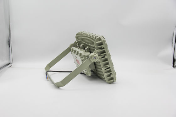 Explosieveilige LED schijnwerper – Energiebesparend, IP66-geclassificeerd voor chemische fabrieken & offshore platforms