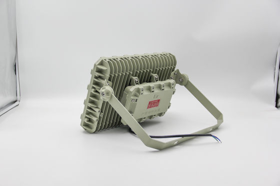 Explosiebestendige LED-voorlichten. Vlamvast, waterdicht, energiezuinig. Voor gevaarlijke omgevingen.