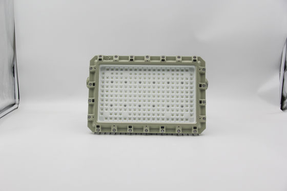 Explosieveilige LED schijnwerper – Energiebesparend, IP66-geclassificeerd voor chemische fabrieken & offshore platforms