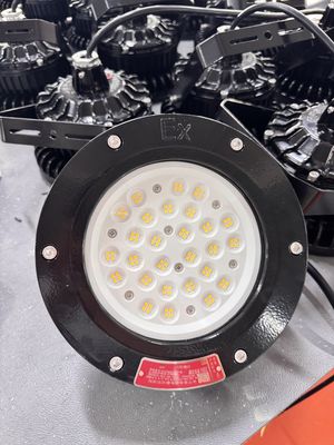 Explosiebestendige LED High Bay Light 150W-240W ATEX IECEx Gecertificeerd IP66