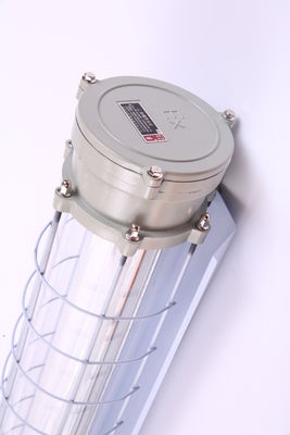 ATEX Explosieveilige LED Lineaire Lichtarmatuur 100lm/w IP66 Voor Vochtige Omgevingen Zone 21 en 22 Corrosiebestendig Ex Db Eb IIC T6 Gb, Ex Tb IIIC T80°C Db Duurzaam