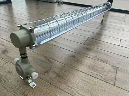 Voor natte omgevingen Zone 21 en 22 Corrosiebestendig Ex Db Eb IIC T6 Gb, Ex Tb IIIC T80°C Db Duurzaam ATEX Explosiebestendige LED-lineaire lichtstichting 100lm/w IP66