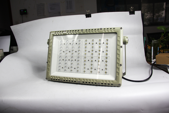 Explosieveilige LED-wegverlichting 250W | ATEX CNEX gecertificeerd voor Zone 1 Zone 2 gevaarlijke toepassingen