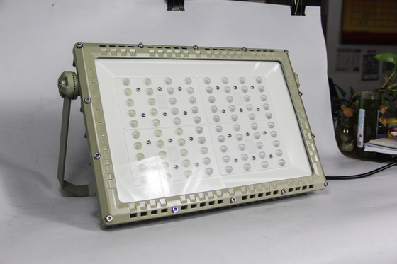 Explosieveilige LED-wegverlichting 250W | ATEX CNEX gecertificeerd voor Zone 1 Zone 2 gevaarlijke toepassingen