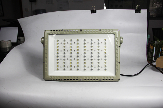 Explosieveilige LED-wegverlichting 250W | ATEX CNEX gecertificeerd voor Zone 1 Zone 2 gevaarlijke toepassingen