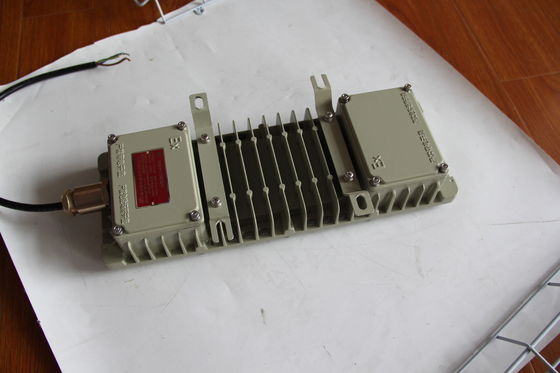 Explosieveilige LED-schijnwerpers voor plafondmontage, duurzaam en verlichting voor de petroleumindustrie