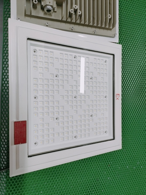 120° stralingshoek explosieveilige LED-schijnwerper 100-250W voor de petrochemische industrie
