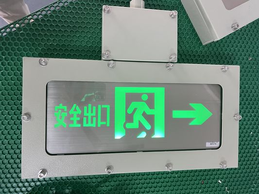 Hoogsterkte aluminium 50000 uur lange levensduur explosieveilige nooduitgangsverlichting met oplaadbare batterij