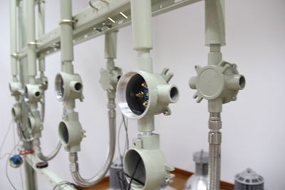 IP66 gegoten aluminium waterdicht 220V/380VAC 1-5Way explosiebestendige verbindingsbak voor gevaarlijk gebied in de magazijnindustrie