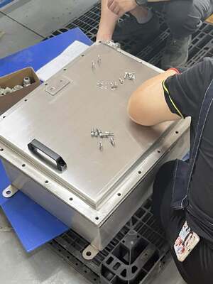 Op maat gemaakte Ex proof Junction Box met SS304& 316 materiaal G3/4 Kabel inlaat voor Oil& Gas